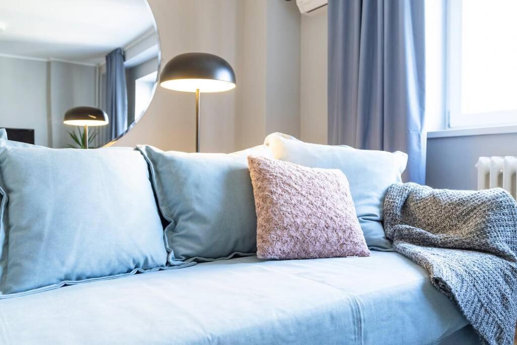 Good Vibes Central Apartment Бухарест Экстерьер фото