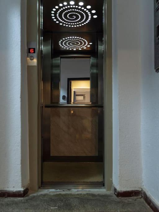 Good Vibes Central Apartment Бухарест Экстерьер фото